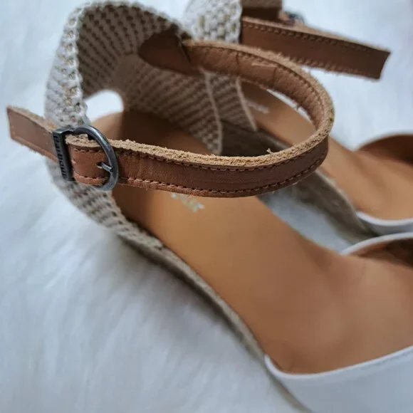 Barbour NEW Espadrille Wedge Sandals Size 7 Made In Spain - Picture 6 of 10